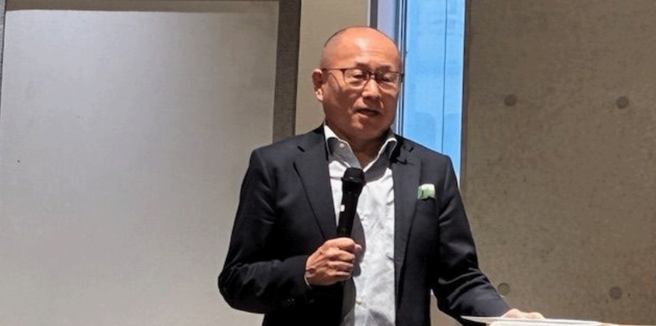 横山研治 氏